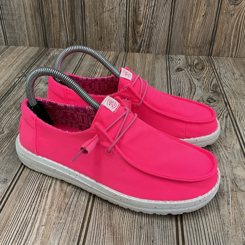 Hey Dude Womens Wendy Canvas Shoes Neon Pink Lightweight Size 7 NEW